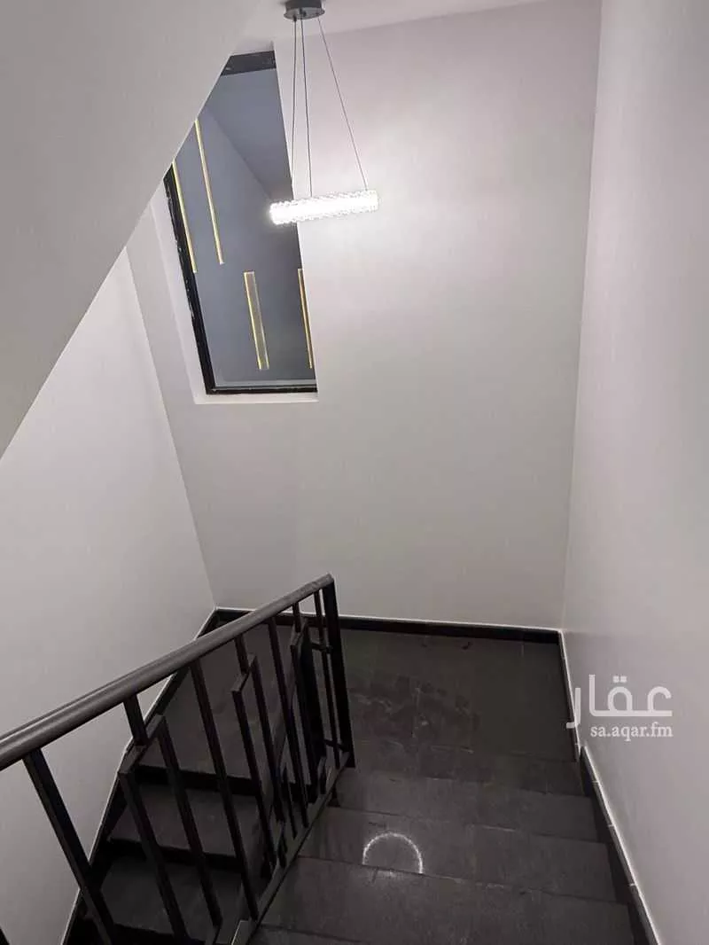 فيلا 4 غرف في النسيم الغربي 5