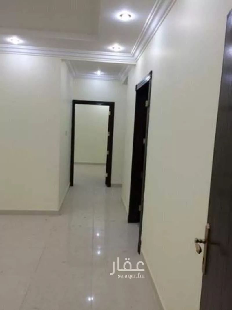 3 bedroom apartment in Al Aqiq 1