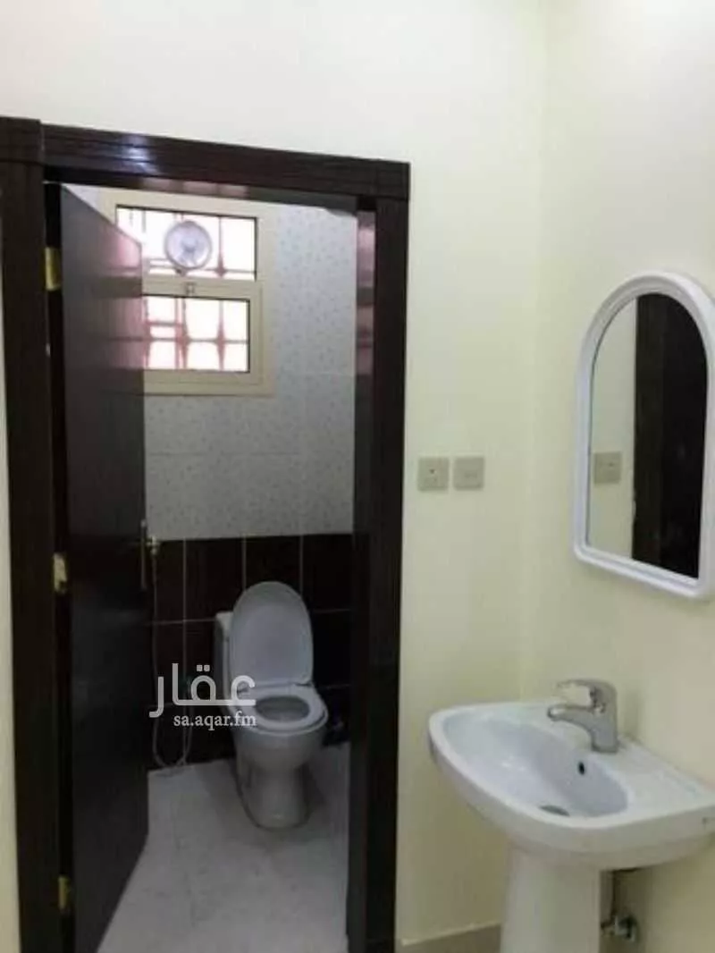 3 bedroom apartment in Al Aqiq 5