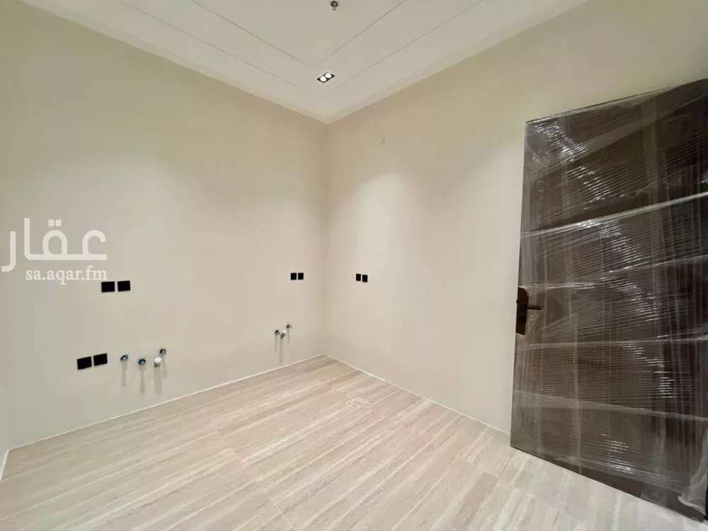 3 bedroom apartment in Al Mahdiyyah 8