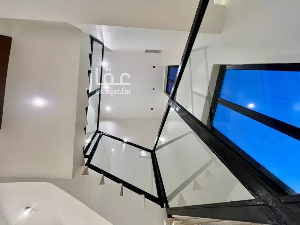 3 bedroom apartment in Al Mahdiyyah 24