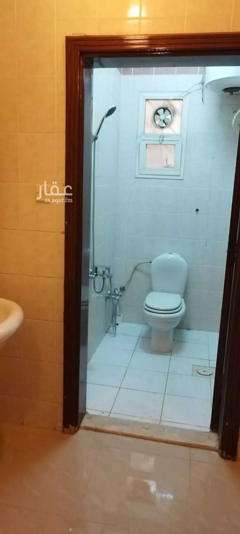 3 bedroom apartment in Al Falah 8