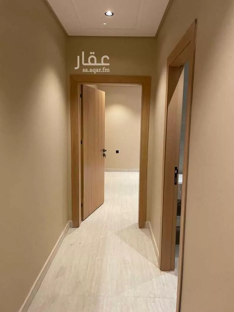 5 bedroom apartment in Al Ukayshiyyah 7