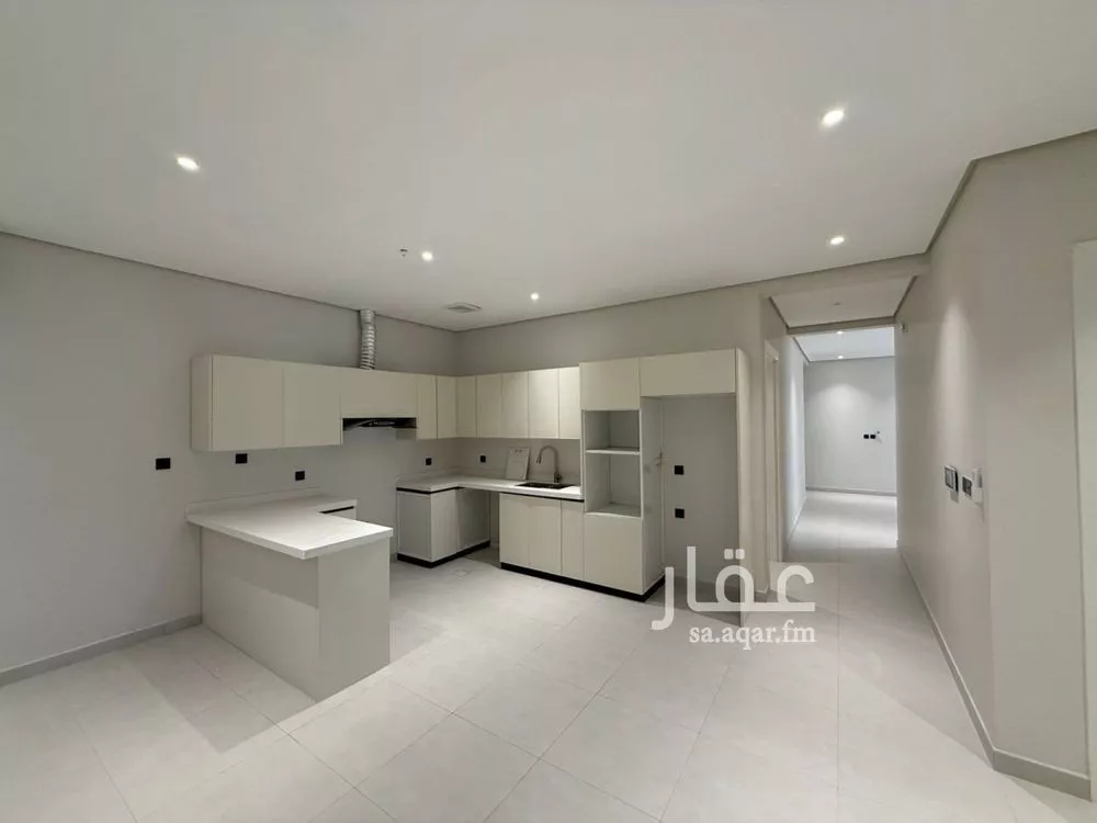 شقة 3 غرف في البحر 3