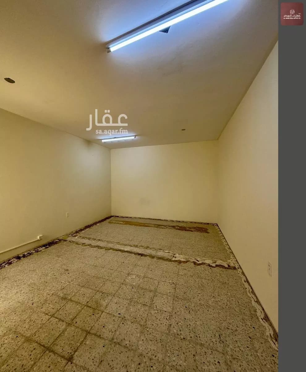 شقة 3 غرف في الثقبة 4