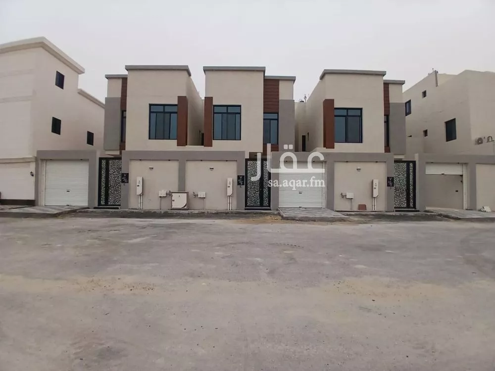 فيلا 8 غرف في الصواري 4