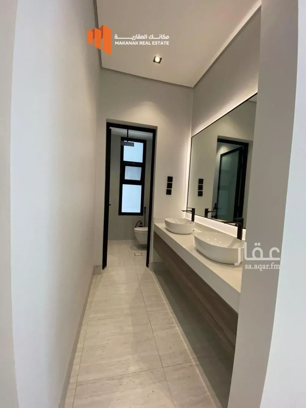 شقة 3 غرف في البحر 10