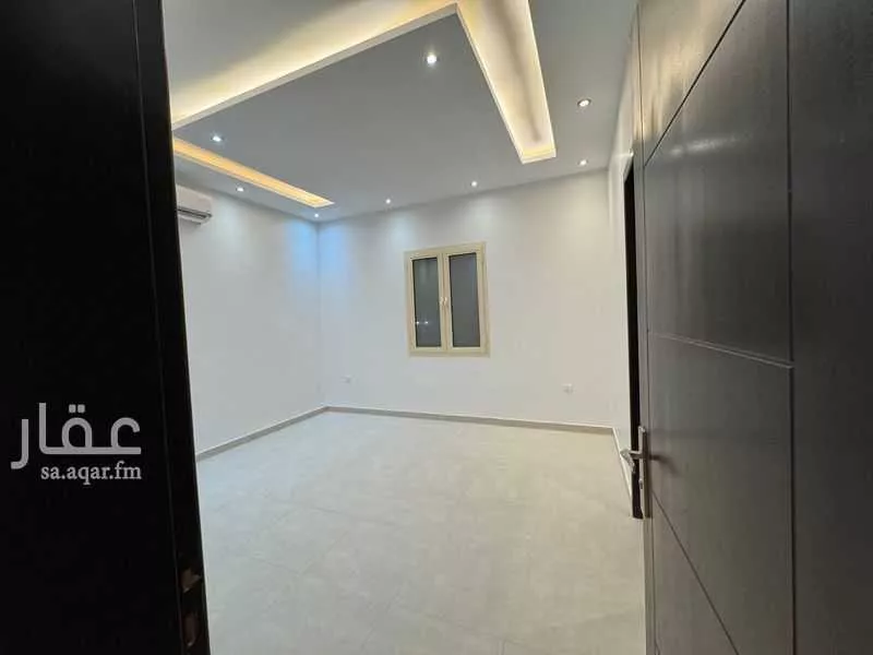 3 bedroom apartment in Al Aridh 8