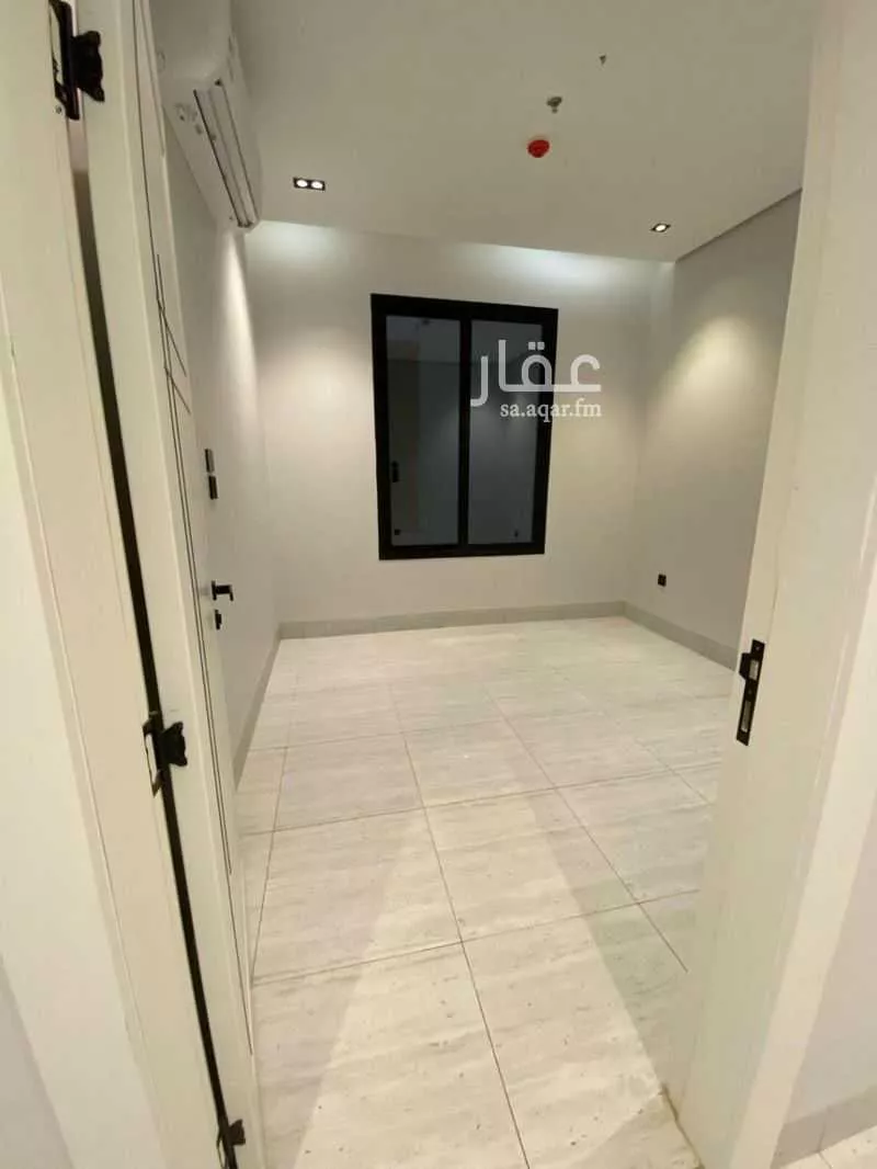3 bedroom apartment in Al Bahr 10