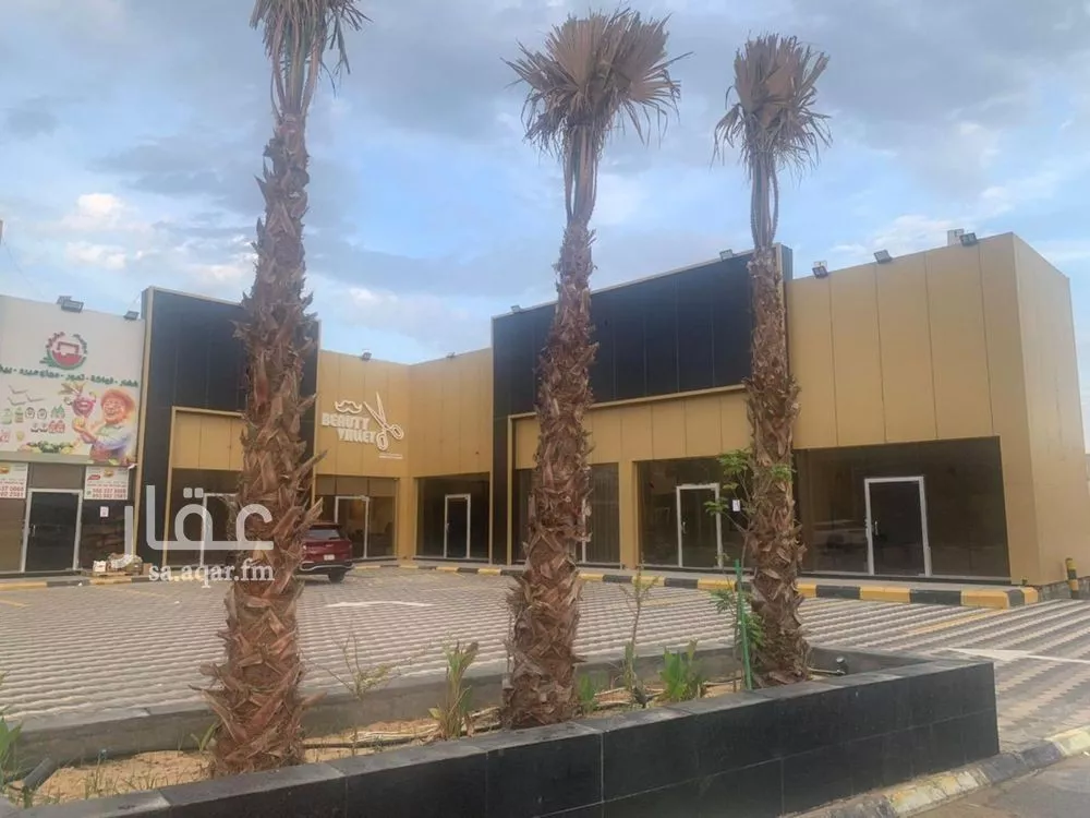 محل 2368 م² في البحيرة 2