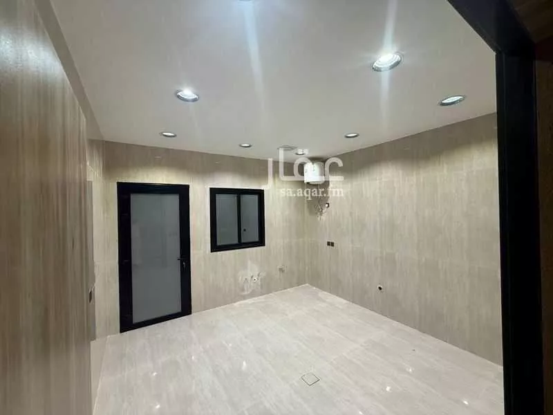 فيلا 6 غرف في الأمواج 10