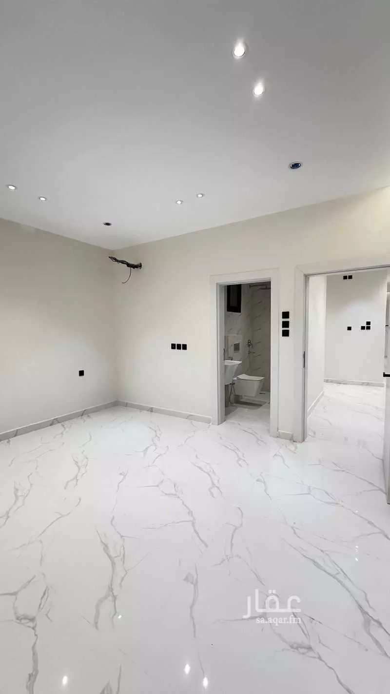 10 bedroom villa in Al Rumanah 19