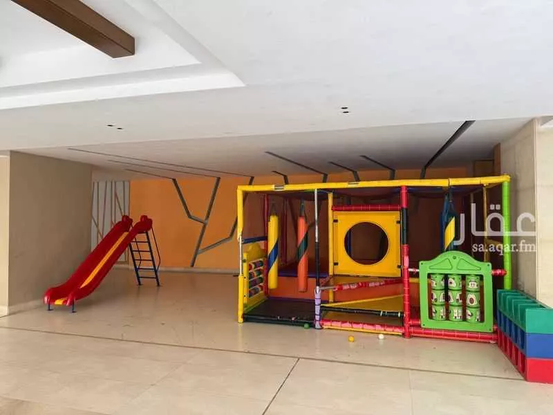 شقة 4 غرف في القصور 14