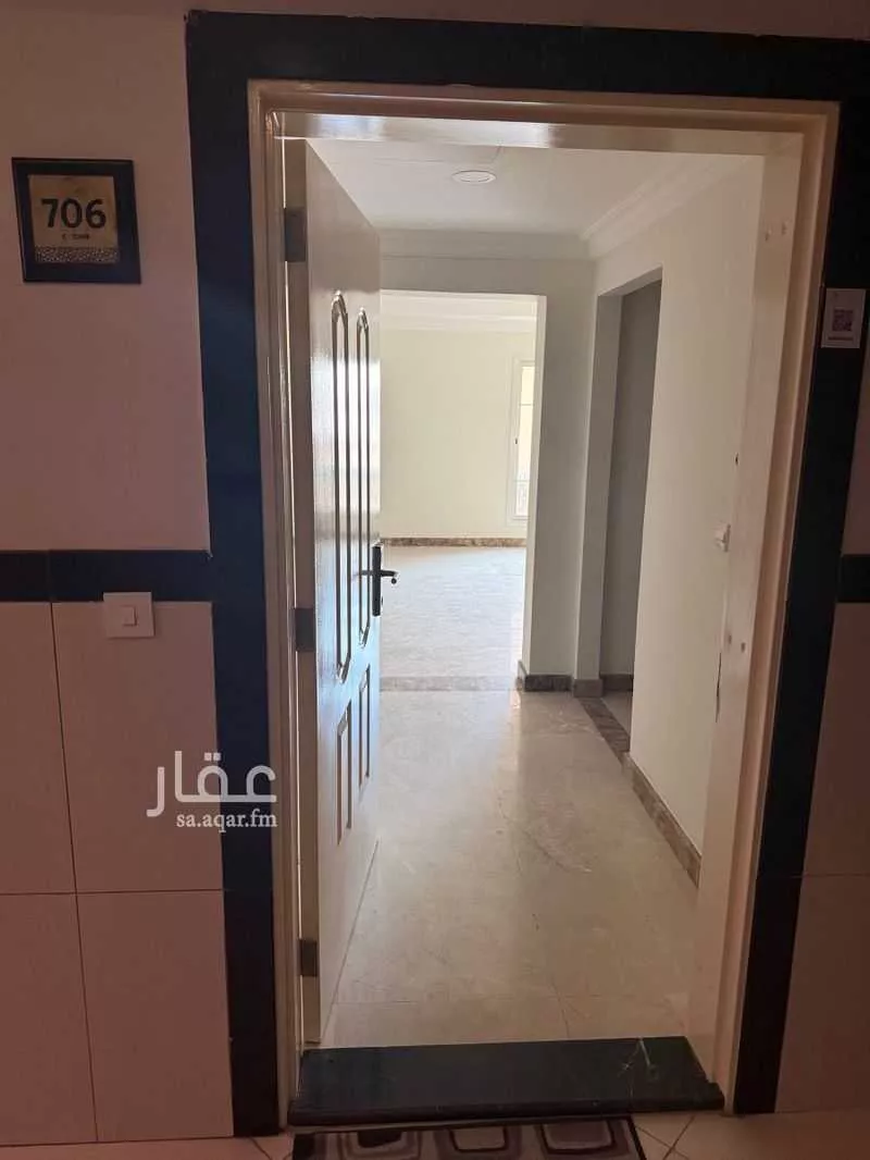 شقة 4 غرف في القصور 7