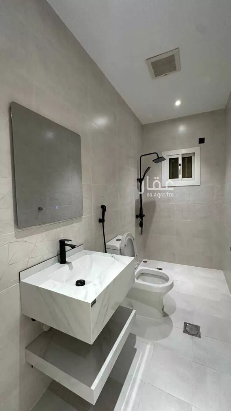 شقة 6 غرف في الواحة 13