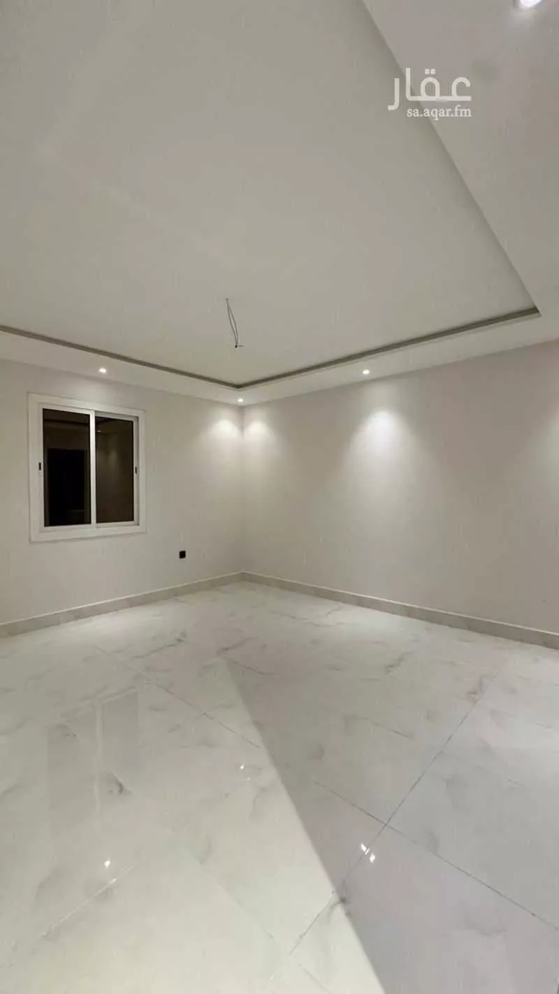 شقة 6 غرف في الواحة 5