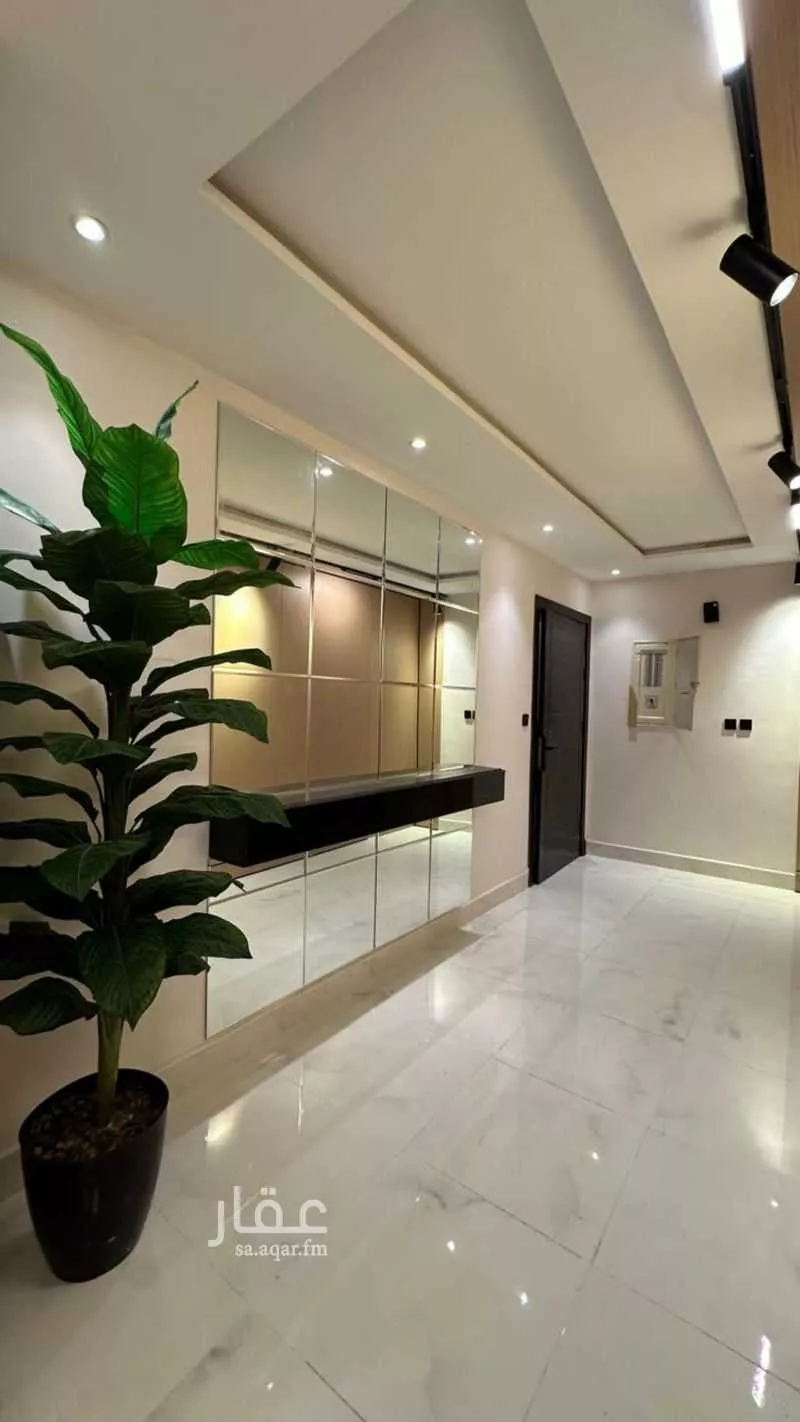 شقة 6 غرف في الواحة 10