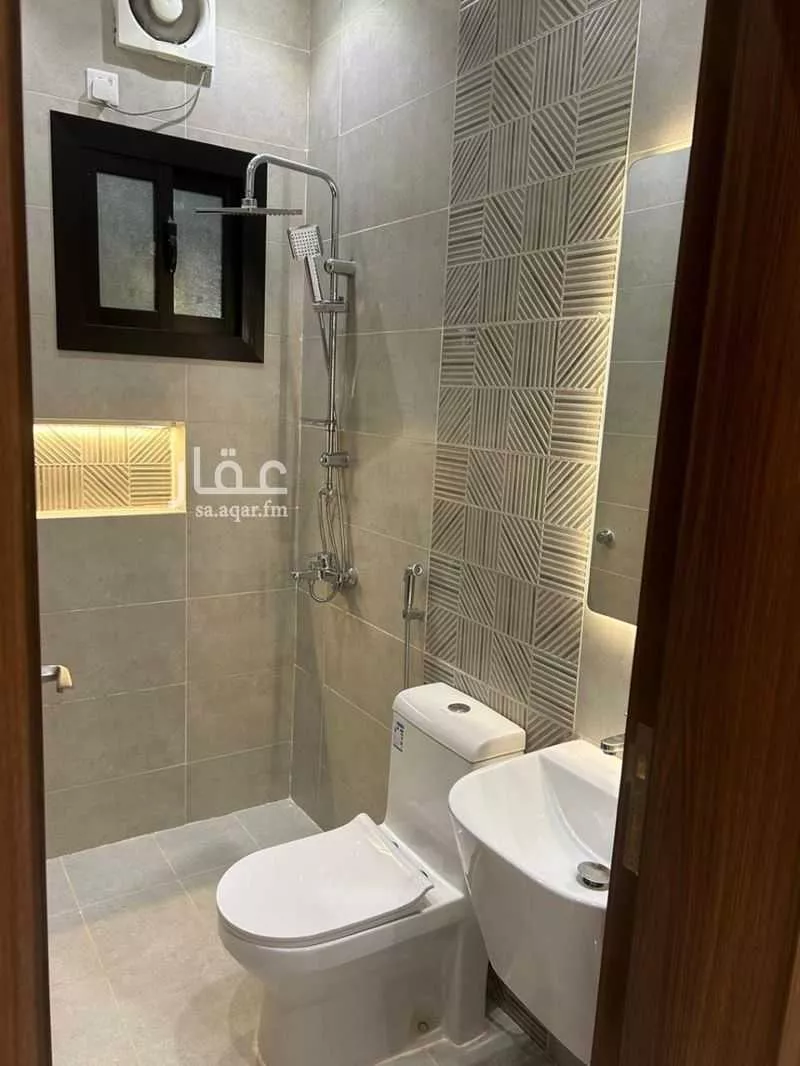 5 bedroom apartment in Taibah 12