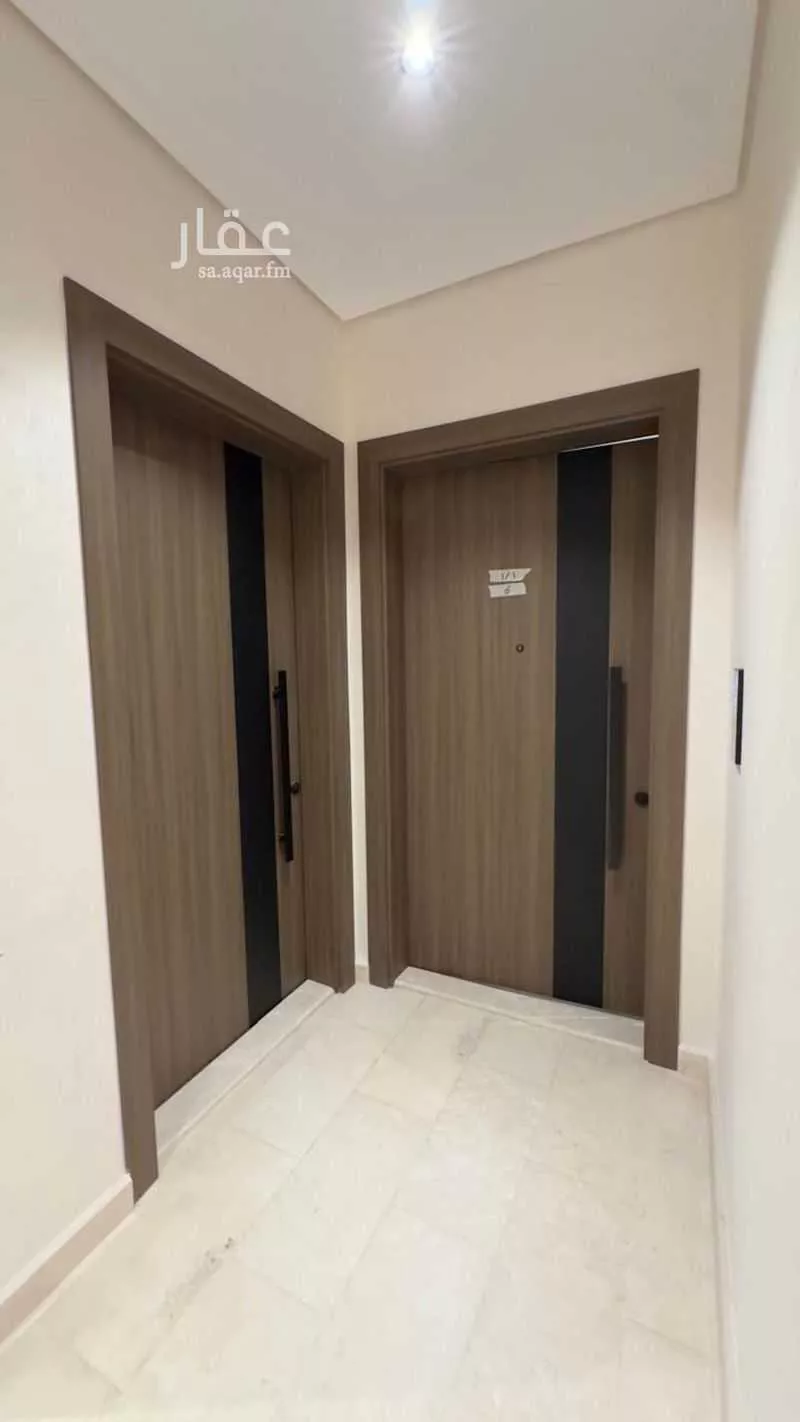 شقة 5 غرف في الواحة 2