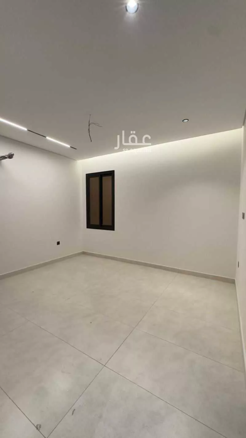 شقة 5 غرف في الواحة 8