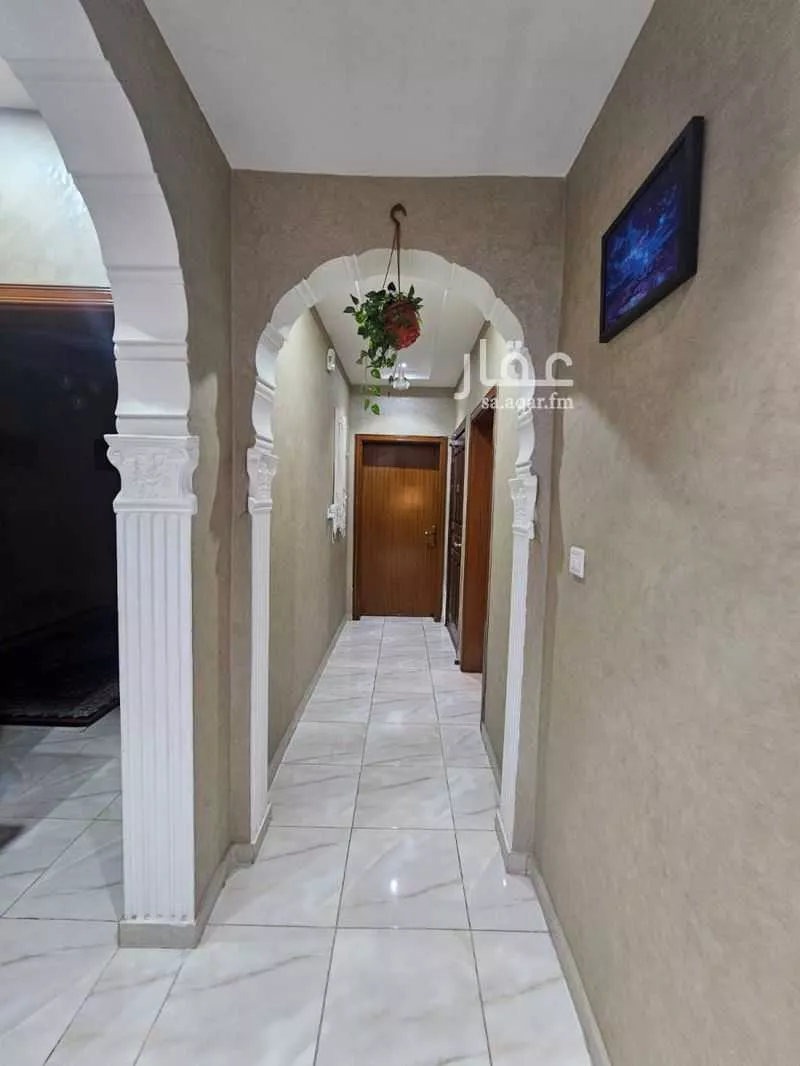 6 bedroom apartment in Prince Abdulmajeed 2