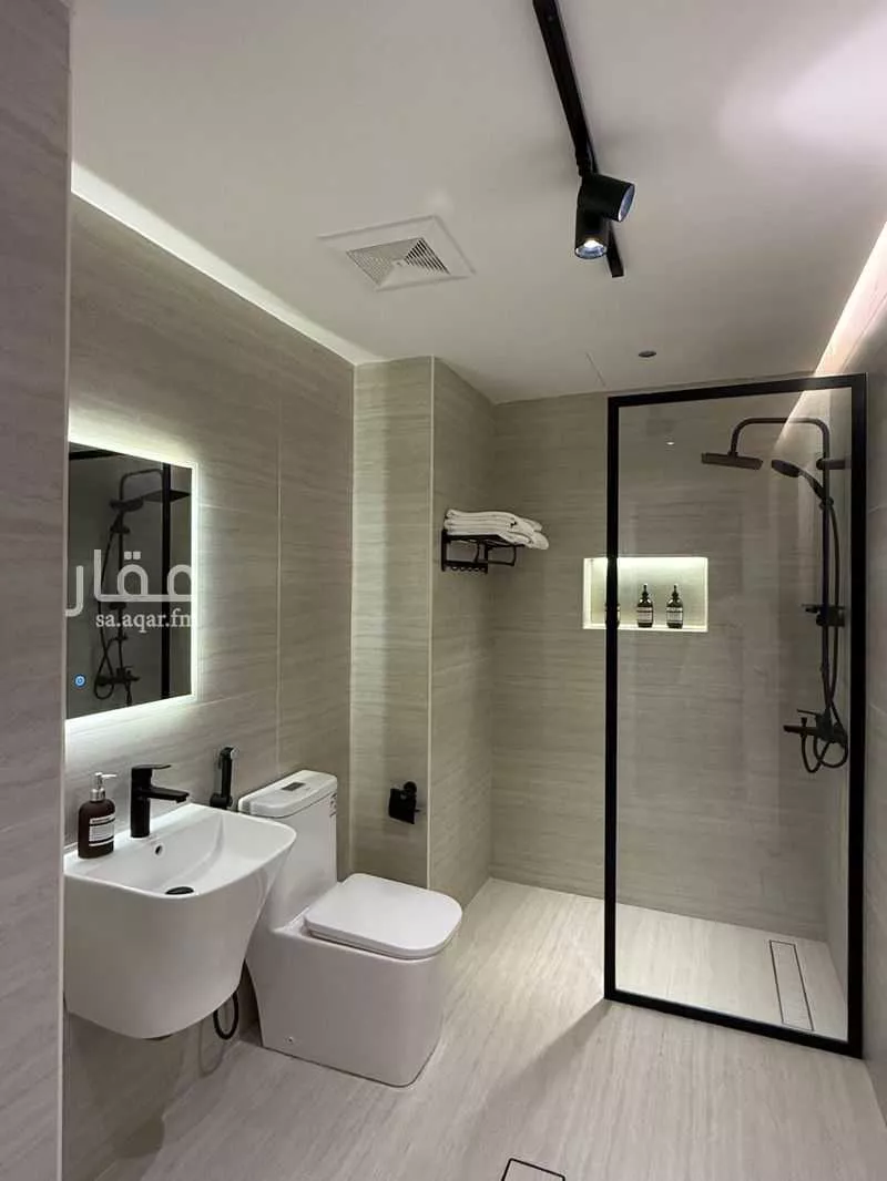 شقة 1 غرف في العليا 4