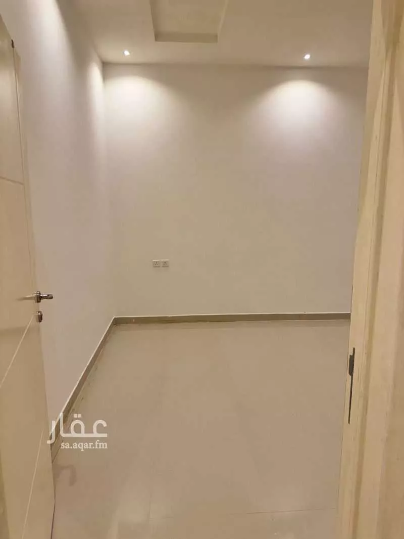 دور 3 غرف في العارض 1