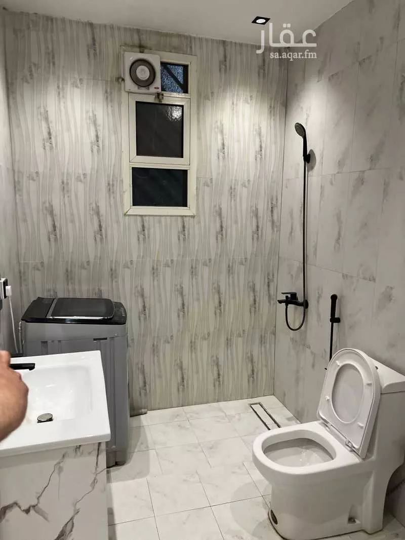 شقة 3 غرف في الزهرة 4