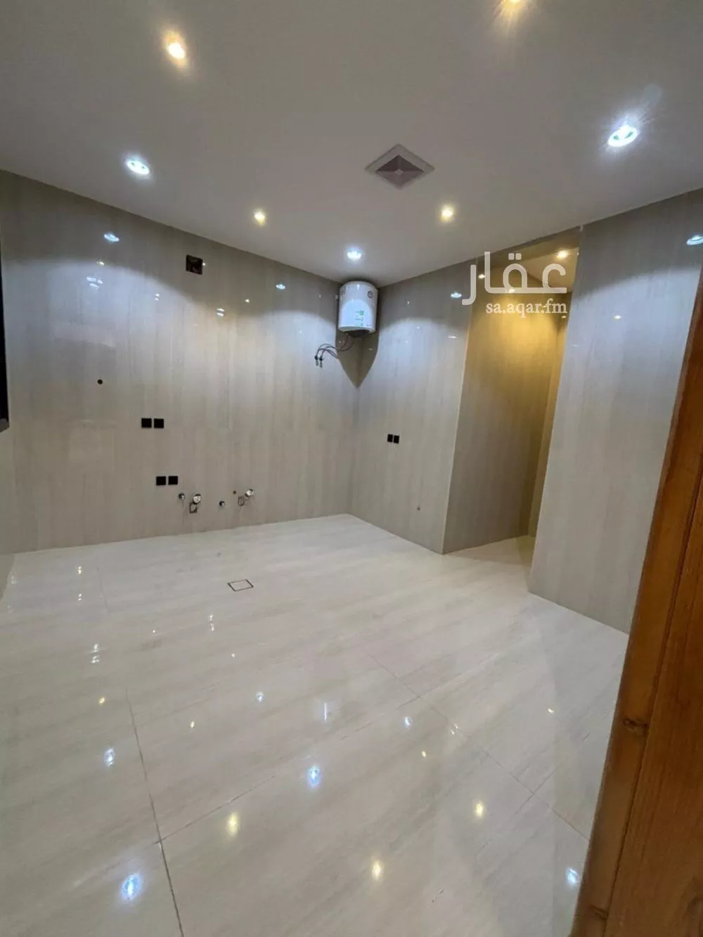 4 bedroom floor in As Saadah 5