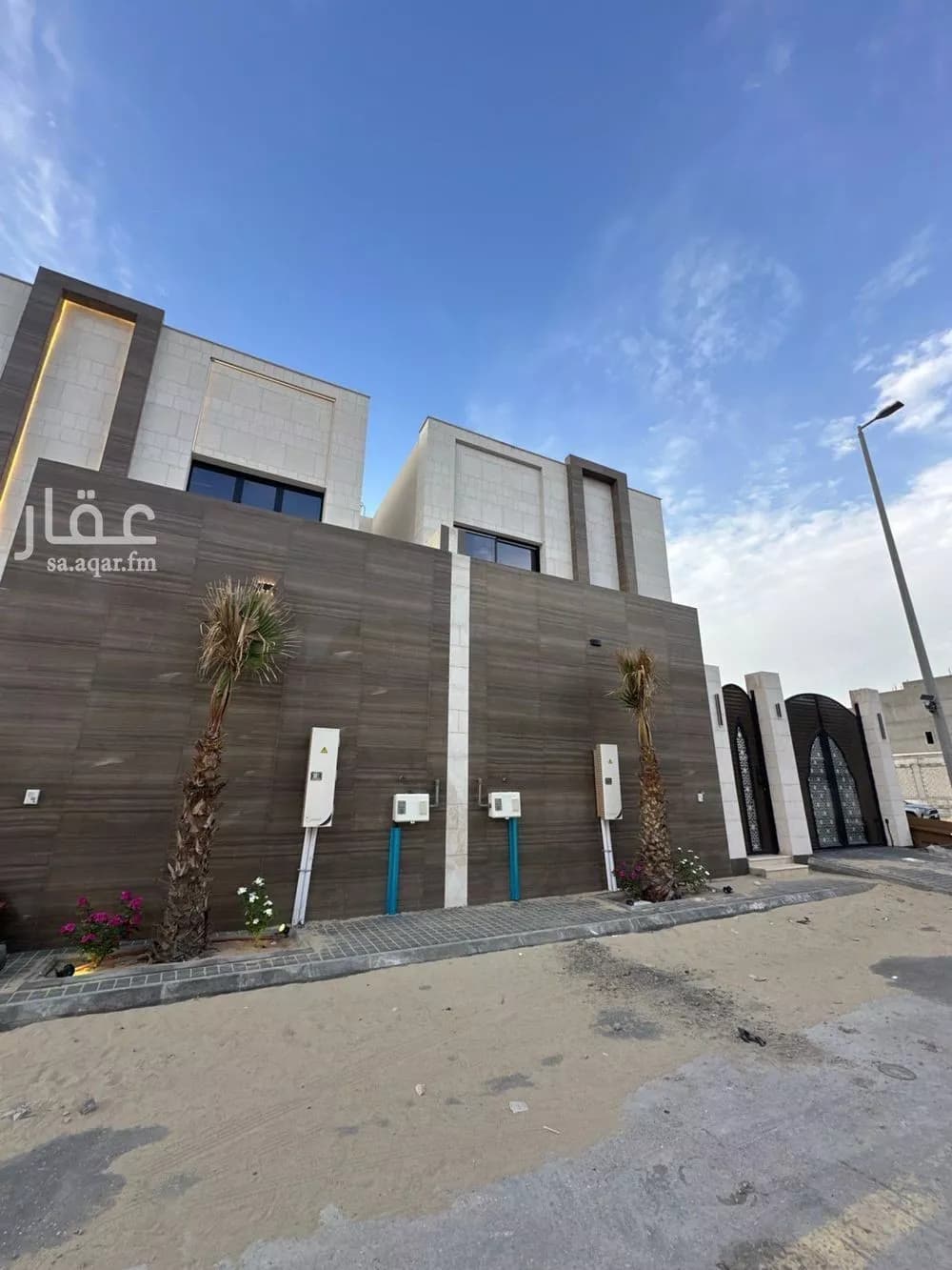 8 bedroom villa in Ash Sharq 2