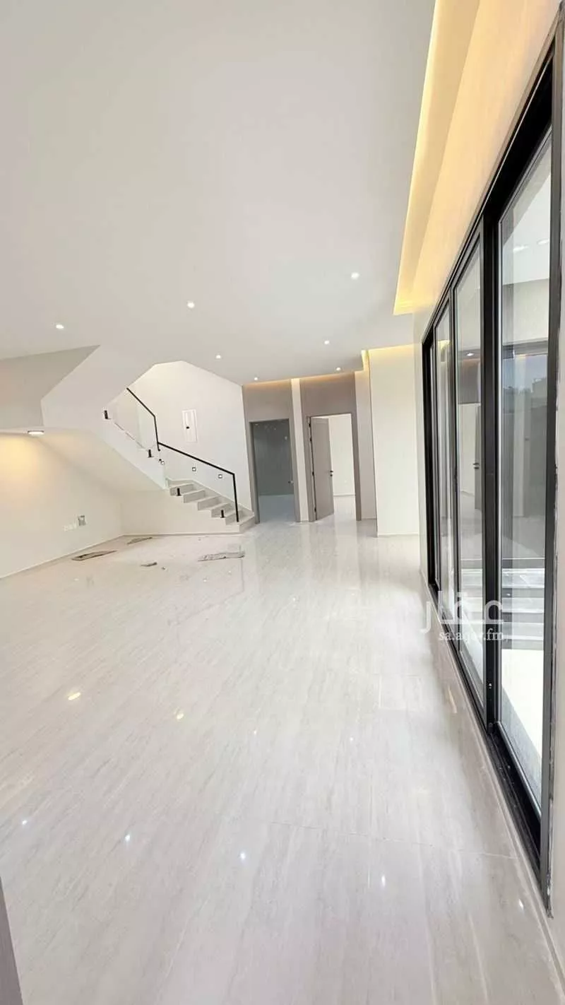 فيلا 6 غرف في ضاحية الملك فهد 11