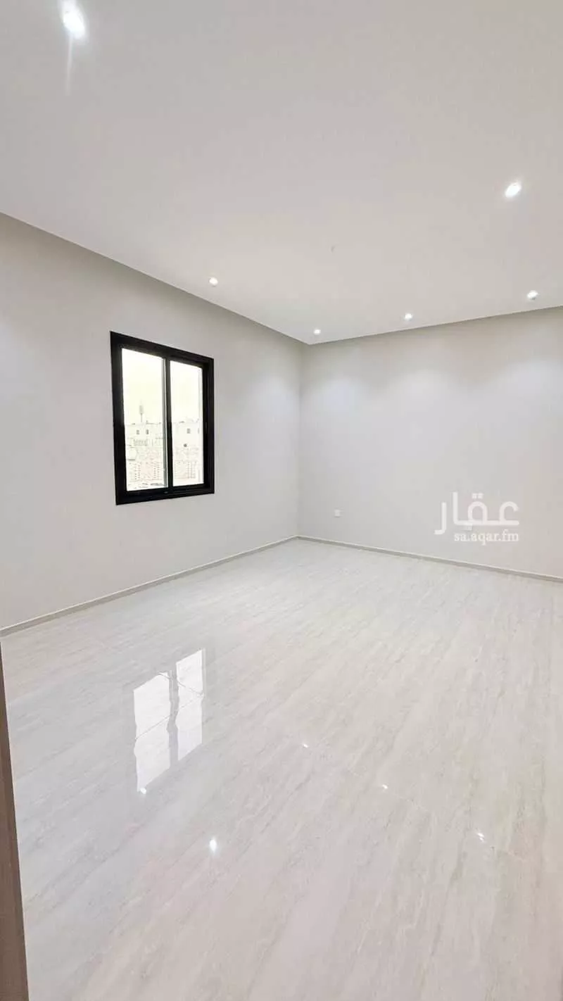 فيلا 6 غرف في ضاحية الملك فهد 5