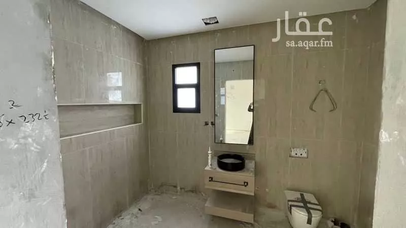 فيلا 6 غرف في الشعلة 4