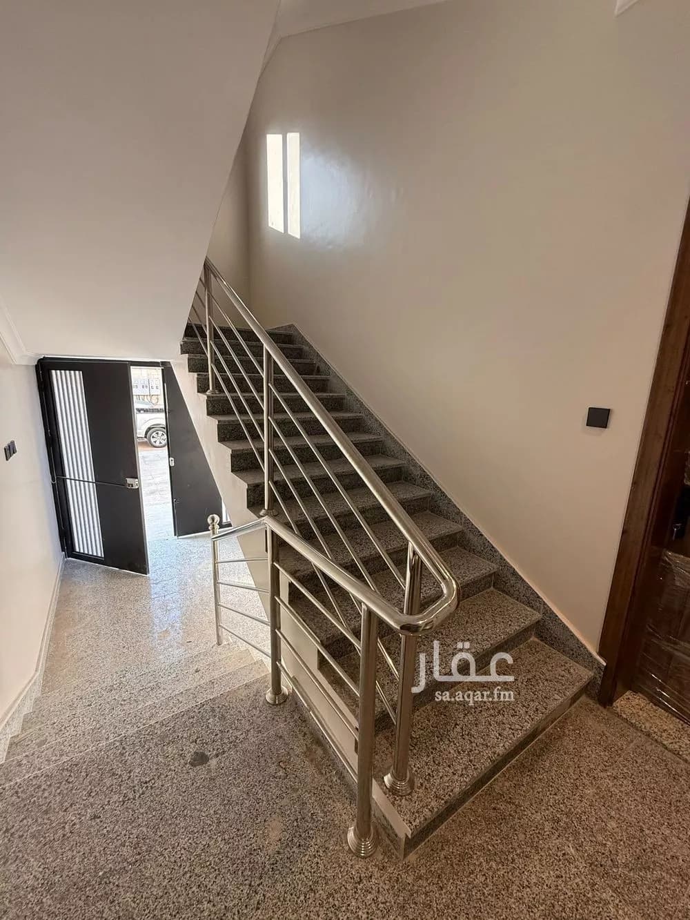 5 bedroom apartment in Al Ranuna 8