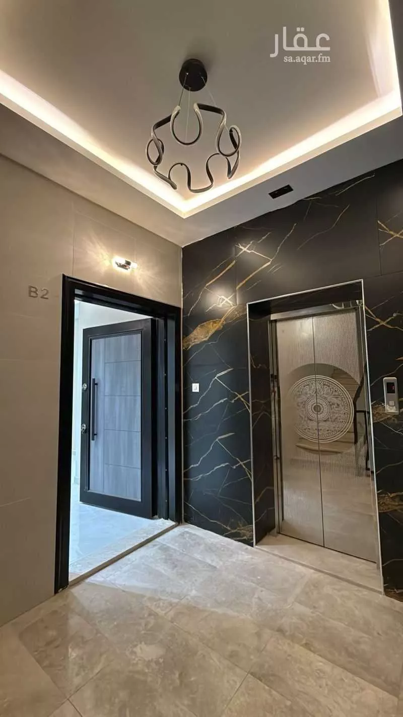 4 bedroom apartment in Ayn Al Khayf 4