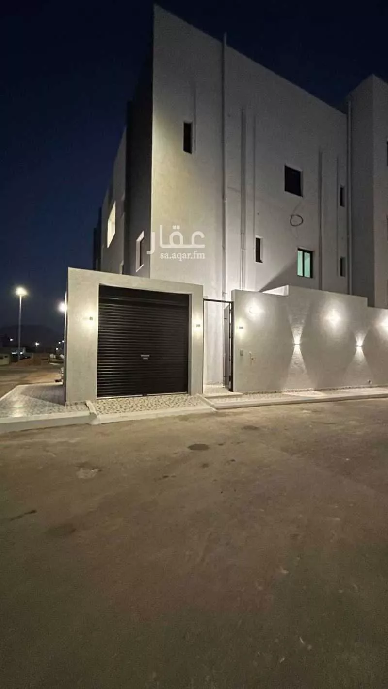 شقة 6 غرف في ورقان 7