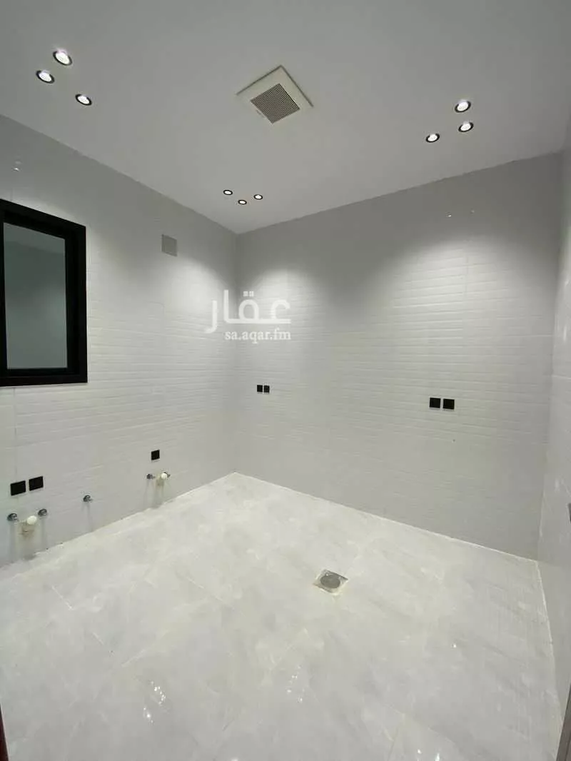 6 bedroom floor in Dahiat Namar 8