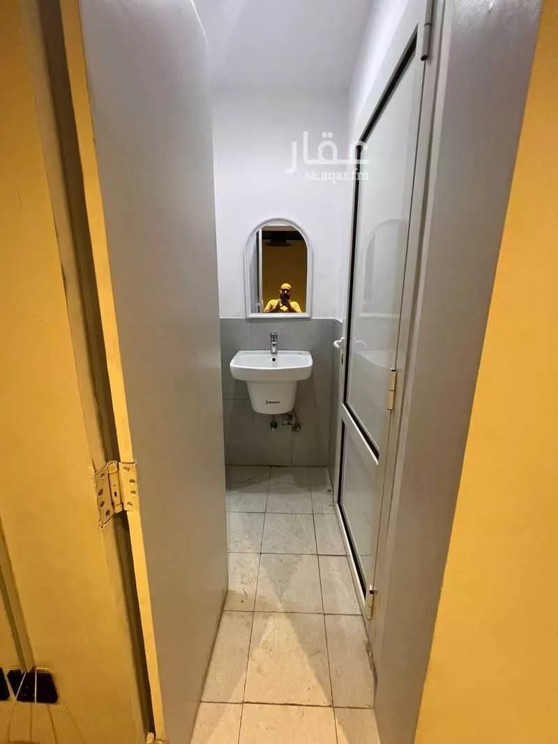 499 sqm office in Al Malqa 5