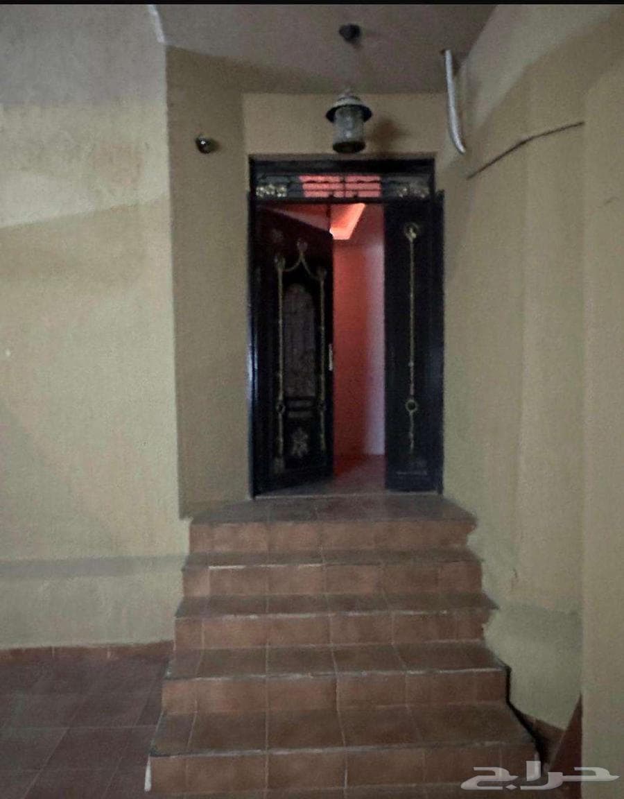 شقة 2 غرف في الخليج 6