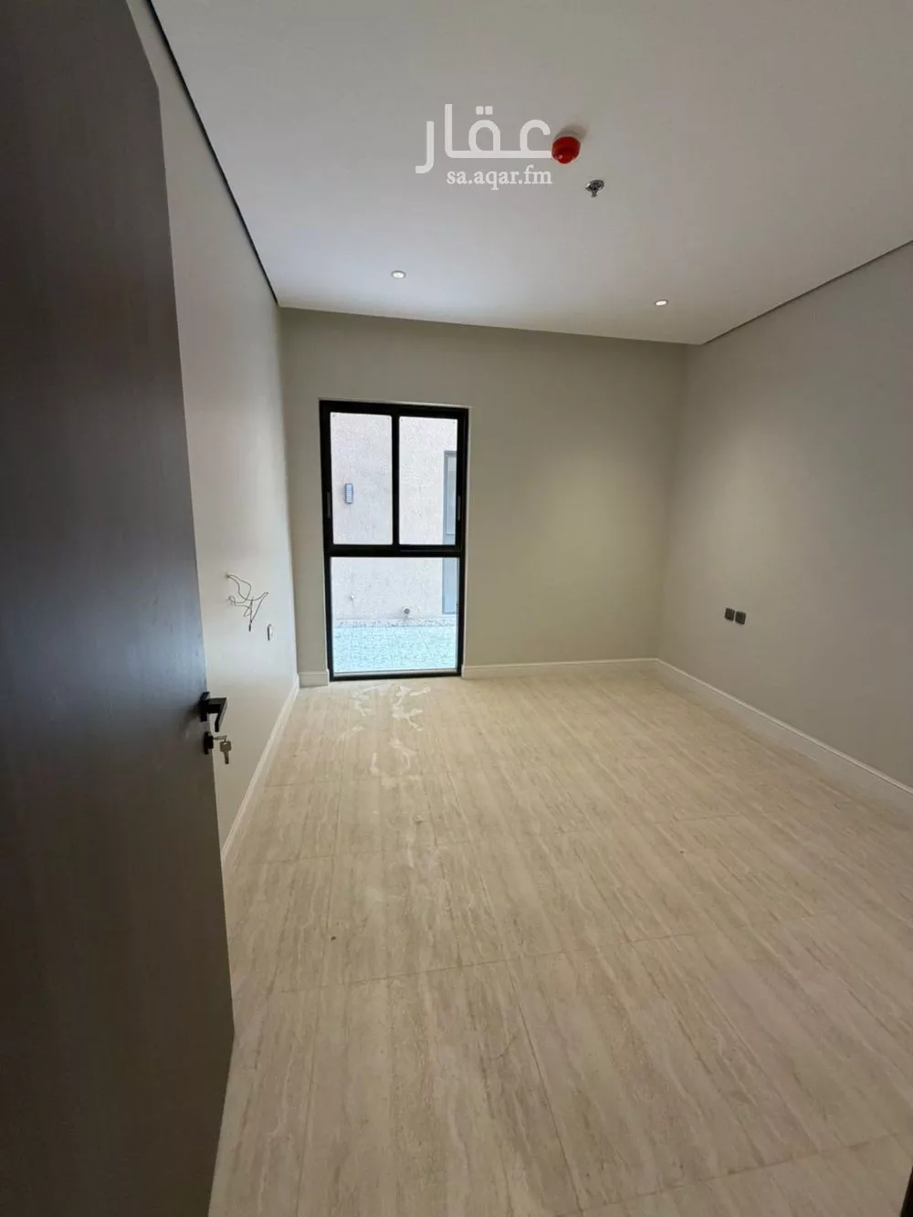 3 bedroom apartment in Al Maizilah 12