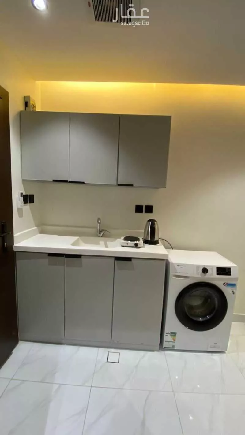 شقة 1 غرف في الازدهار 9