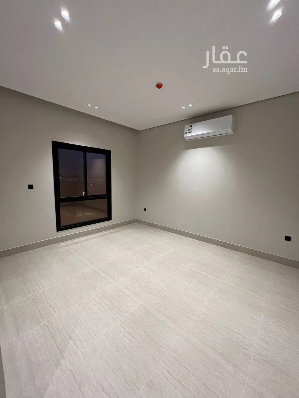 3 bedroom apartment in Al Rimal 9