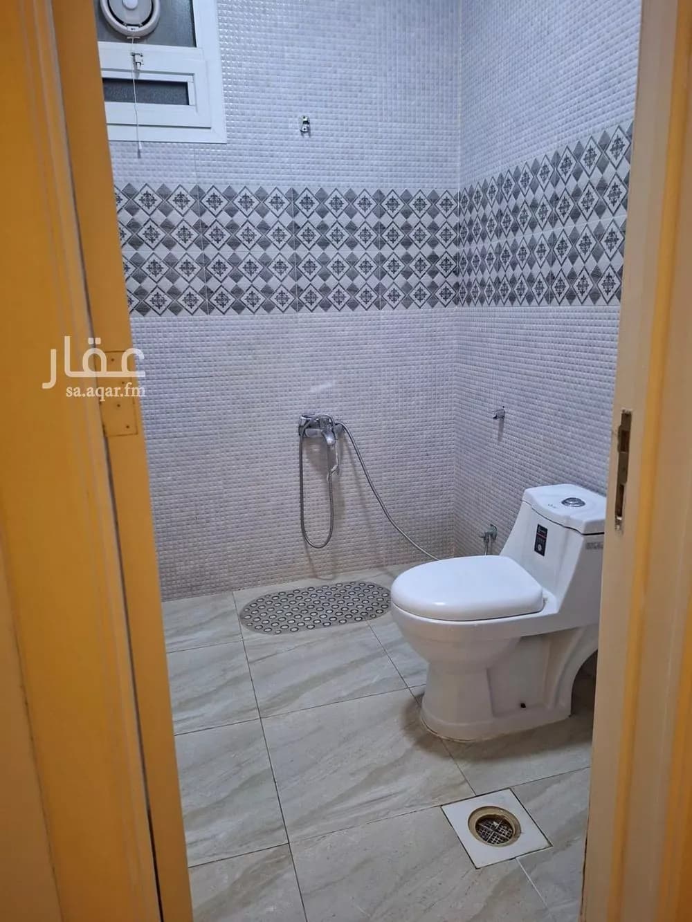 شقة 3 غرف في النرجس 2