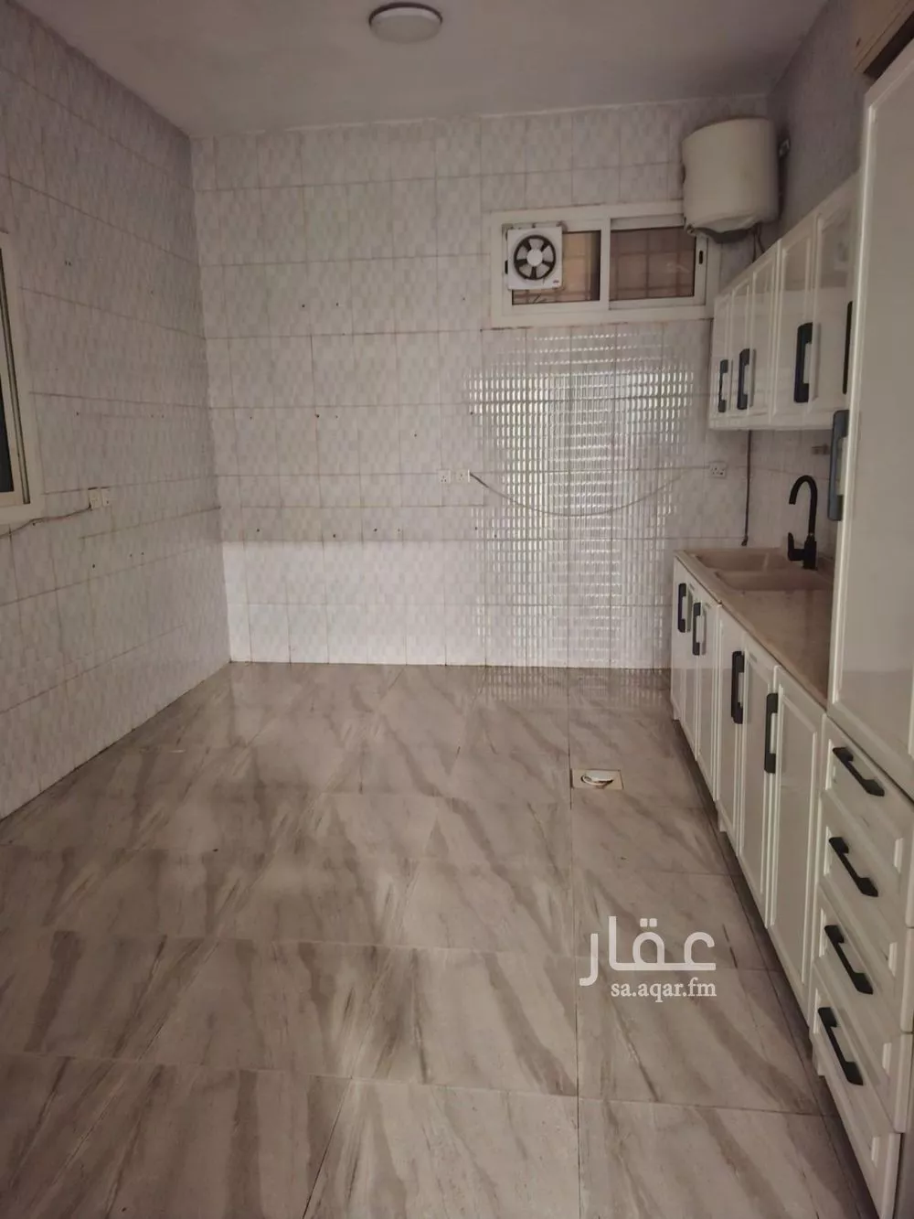 شقة 3 غرف في النرجس 6