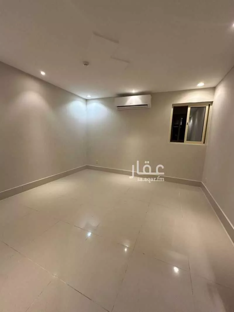1 bedroom apartment in Dhahrat Laban 12