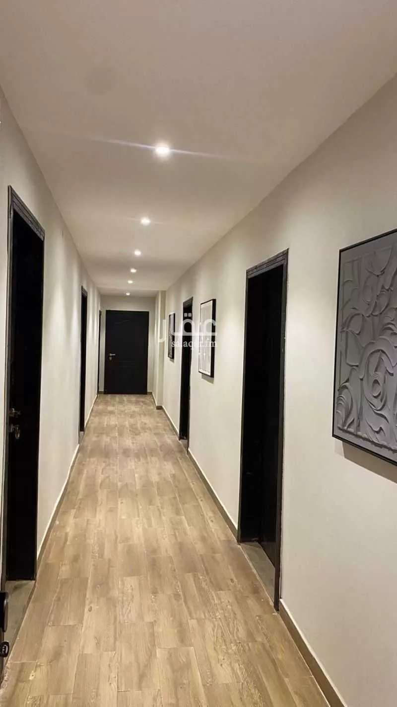 1 bedroom apartment in Dhahrat Laban 3