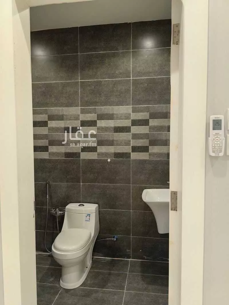 دور 3 غرف في العارض 11