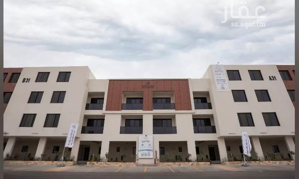 شقة 4 غرف في الرمال 1