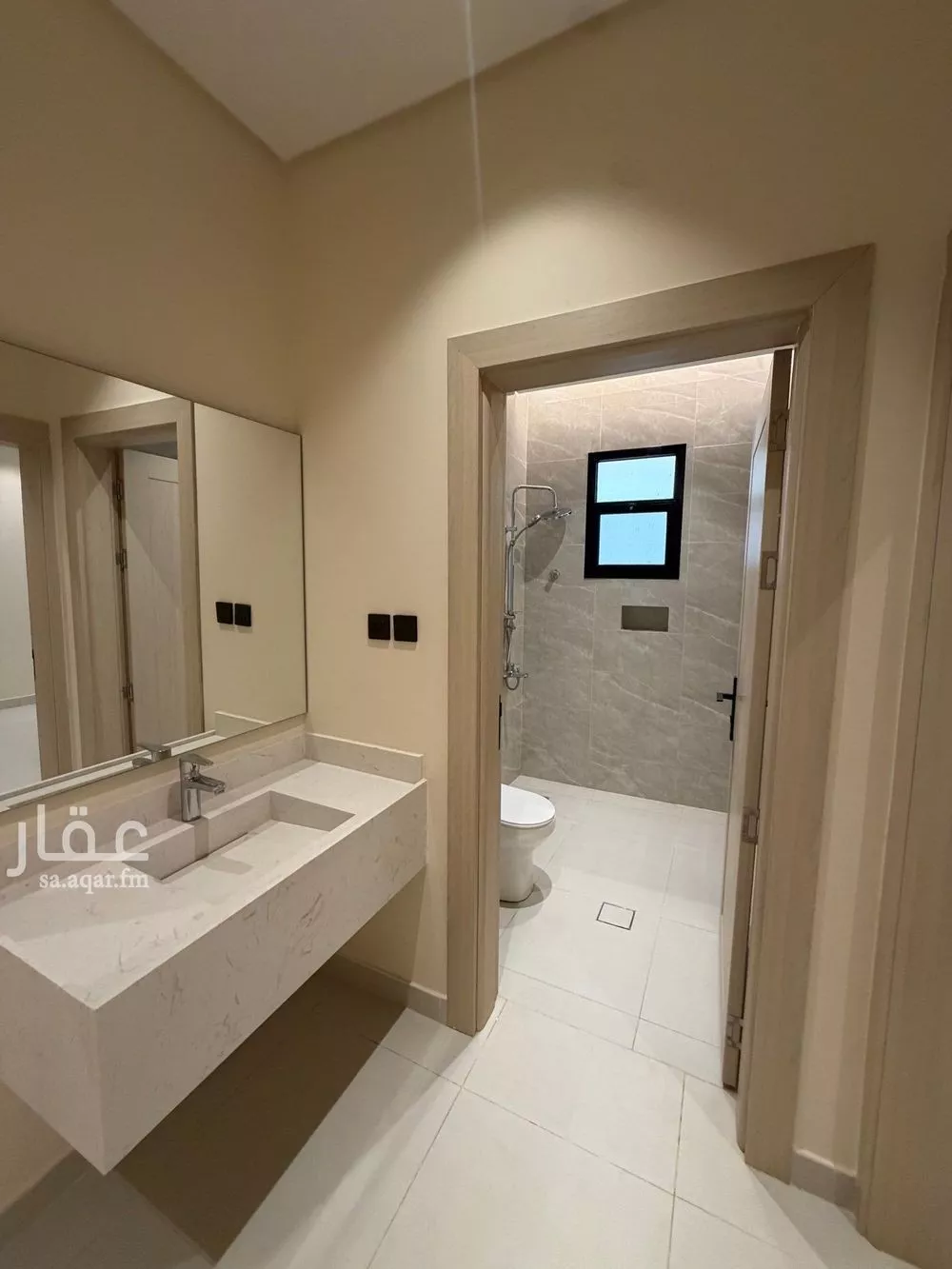 شقة 4 غرف في الرمال 15