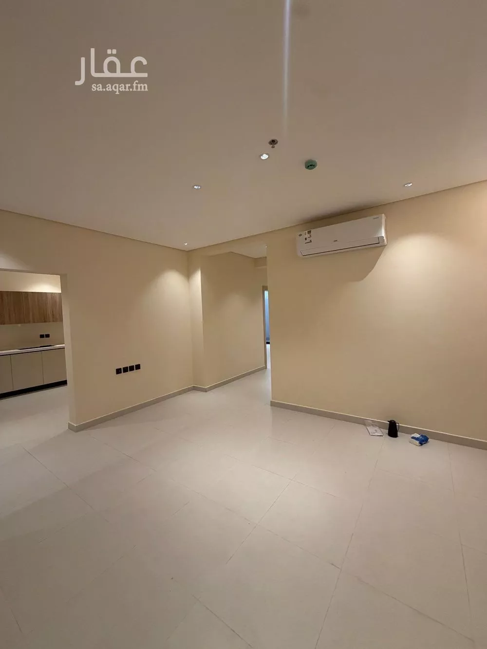 شقة 4 غرف في الرمال 10